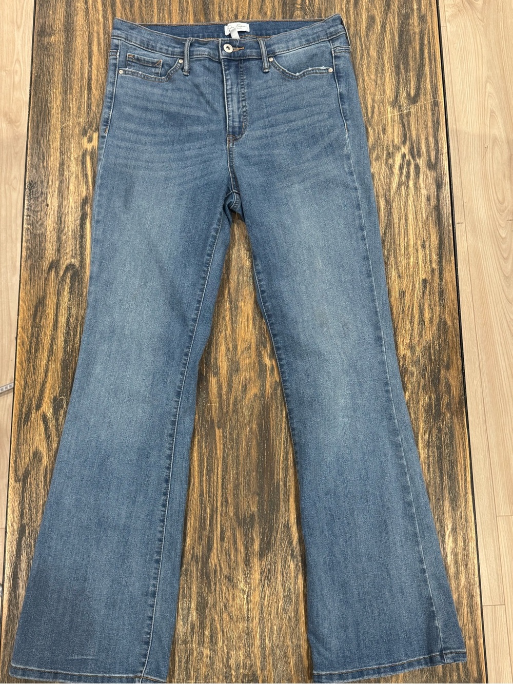 Jessica Simpson Women’s Bootcut Jeans Size 10/30 Medium Wash Stretch Denim